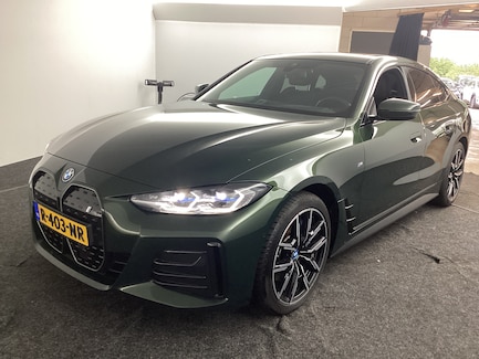 BMW i4 0