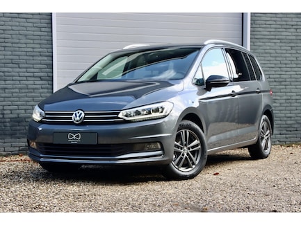 Volkswagen Touran 0