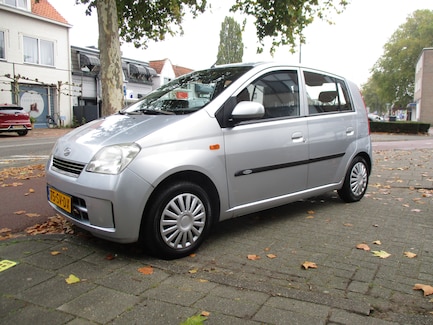 Daihatsu Cuore 0