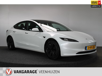 Tesla Model 3 0