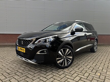 Peugeot 5008 0