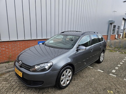 Volkswagen Golf 0