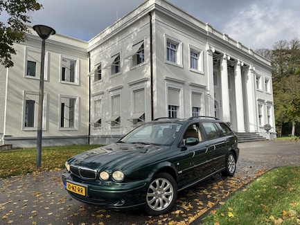 Jaguar X-Type 0