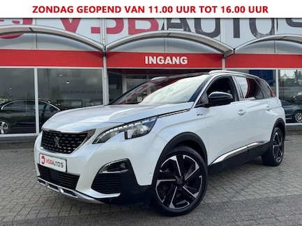Peugeot 5008 0