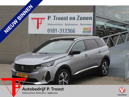 Peugeot 5008 0