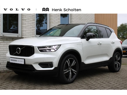 Volvo XC40 0