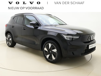 Volvo EX40 0