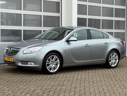 Opel Insignia 0