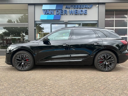 Audi Q8 e-tron 0