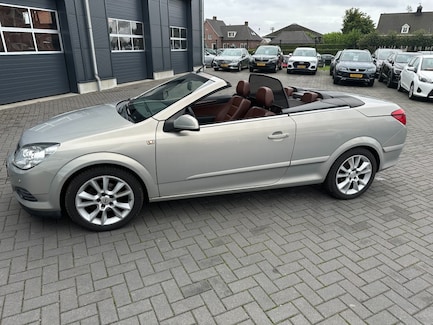 Opel Astra 0