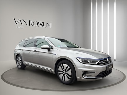 Volkswagen Passat 0