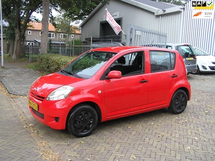 Daihatsu Sirion 0