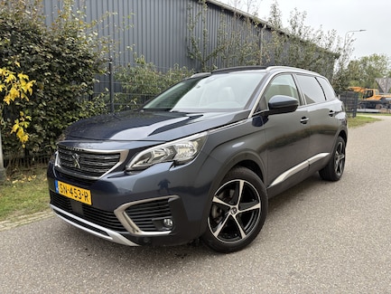 Peugeot 5008 0