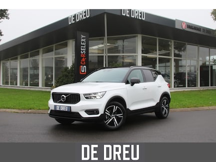 Volvo XC40 0