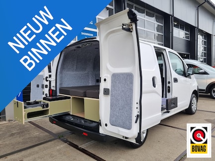 Nissan NV200 0