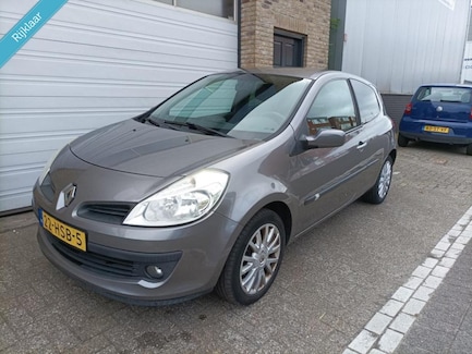 Renault Clio 0