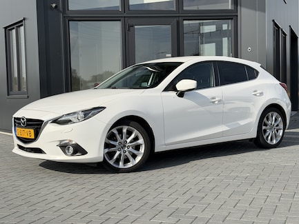 Mazda 3 0