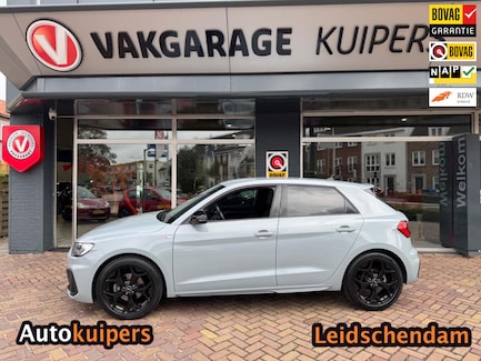 Audi A1 0