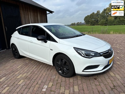 Opel Astra 0