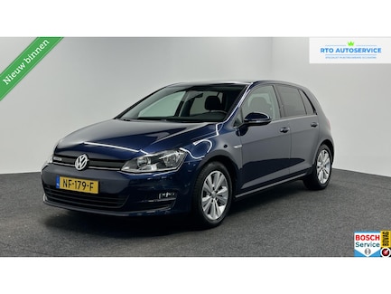 Volkswagen Golf 0
