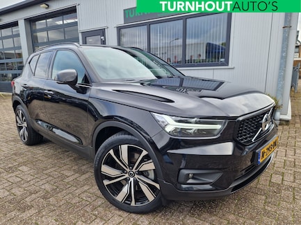 Volvo XC40 0