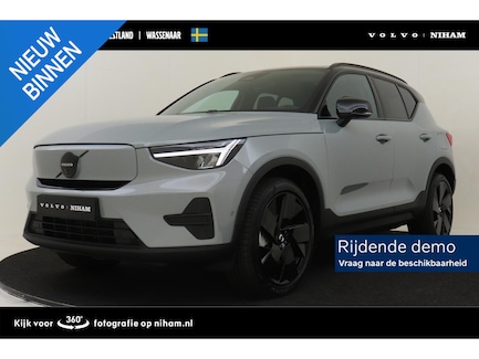 Volvo EX40 0