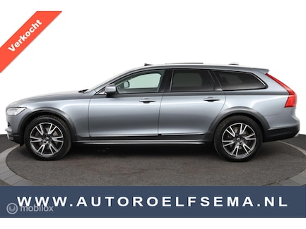 Volvo V90 Cross Country 0
