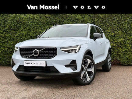 Volvo XC40 0