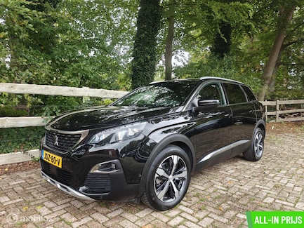 Peugeot 5008 0