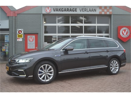 Volkswagen Passat 0