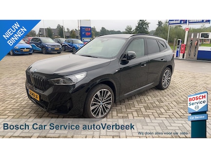BMW iX1 0