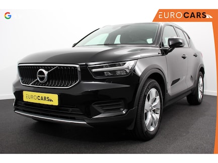 Volvo XC40 0