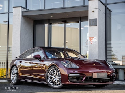 Porsche Panamera 0