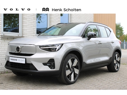 Volvo EX40 0