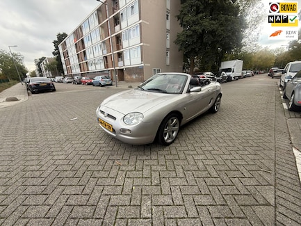 MG MG F 0