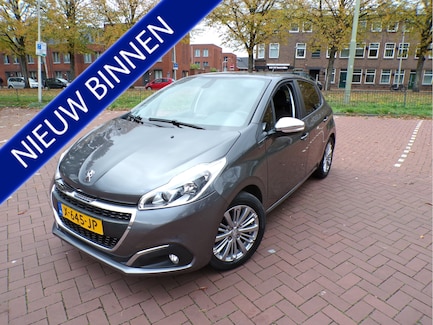 Peugeot 208 0