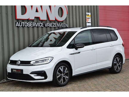 Volkswagen Touran 0