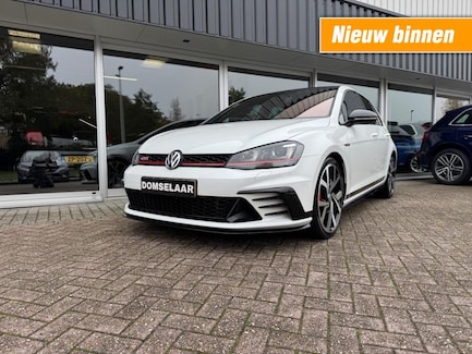 Volkswagen Golf 0