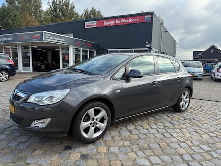 Opel Astra 0