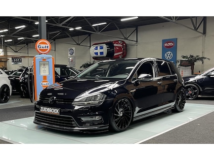 Volkswagen Golf 0