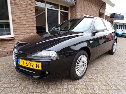 Alfa Romeo 147 0