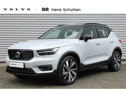 Volvo XC40 0