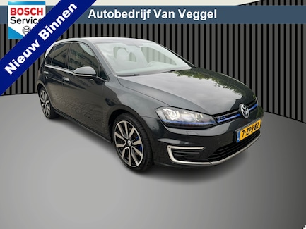 Volkswagen Golf 0