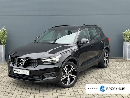 Volvo XC40 0