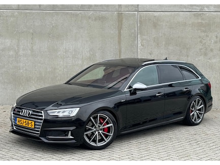 Audi S4 0
