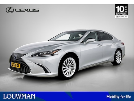 Lexus ES 0
