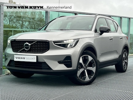 Volvo XC40 0