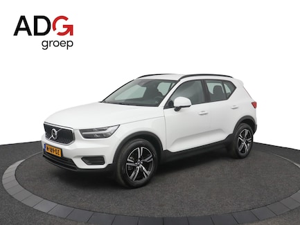 Volvo XC40 0