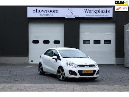 Kia Rio 0