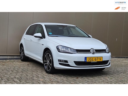 Volkswagen Golf 0
